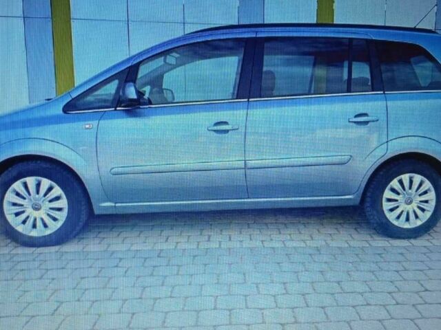 Серый Опель Зафира, объемом двигателя 1.8 л и пробегом 191 тыс. км за 9000 $, фото 1 на Automoto.ua