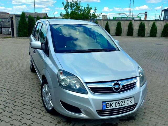 Сірий Опель Зафіра, об'ємом двигуна 1.7 л та пробігом 288 тис. км за 6500 $, фото 1 на Automoto.ua