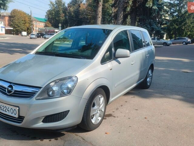 Сірий Опель Зафіра, об'ємом двигуна 1.6 л та пробігом 208 тис. км за 7500 $, фото 1 на Automoto.ua