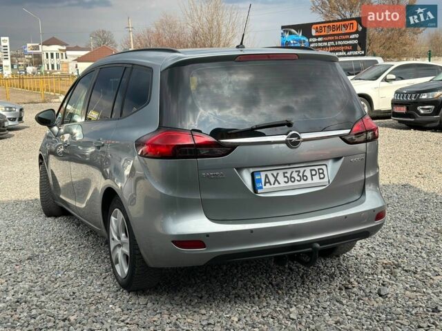 Сірий Опель Зафіра, об'ємом двигуна 1.36 л та пробігом 200 тис. км за 6500 $, фото 1 на Automoto.ua