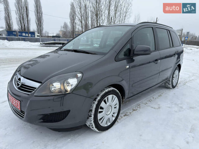 Сірий Опель Зафіра, об'ємом двигуна 0 л та пробігом 192 тис. км за 7000 $, фото 1 на Automoto.ua