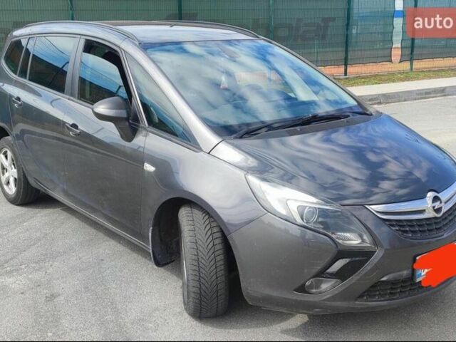 Сірий Опель Зафіра, об'ємом двигуна 0 л та пробігом 129 тис. км за 8500 $, фото 1 на Automoto.ua