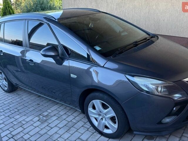Сірий Опель Зафіра, об'ємом двигуна 1.96 л та пробігом 280 тис. км за 8000 $, фото 1 на Automoto.ua