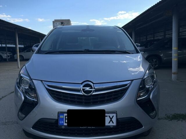 Серый Опель Зафира, объемом двигателя 0 л и пробегом 163 тыс. км за 9800 $, фото 1 на Automoto.ua