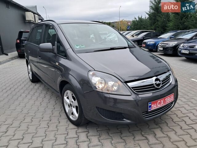 Сірий Опель Зафіра, об'ємом двигуна 1.7 л та пробігом 197 тис. км за 5900 $, фото 1 на Automoto.ua