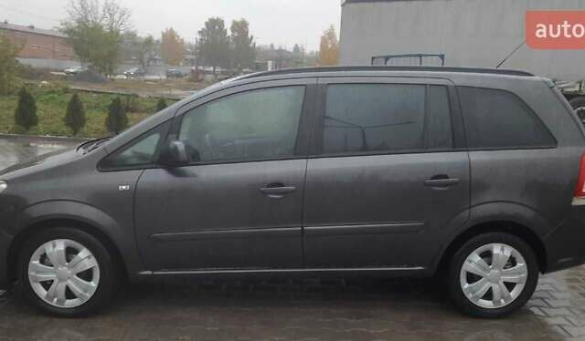 Опель Зафира 2012 в Тернополе на Automoto.ua Серый Опель Зафира, объемом двигателя 1.7 л и пробегом 203 тыс. км за 8199 $, фото 1 на Automoto.ua