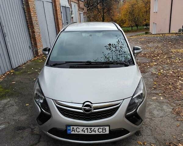 Опель Зафира 2013 в Луцке на Automoto.ua Серый Опель Зафира, объемом двигателя 2 л и пробегом 209 тыс. км за 9900 $, фото 1 на Automoto.ua