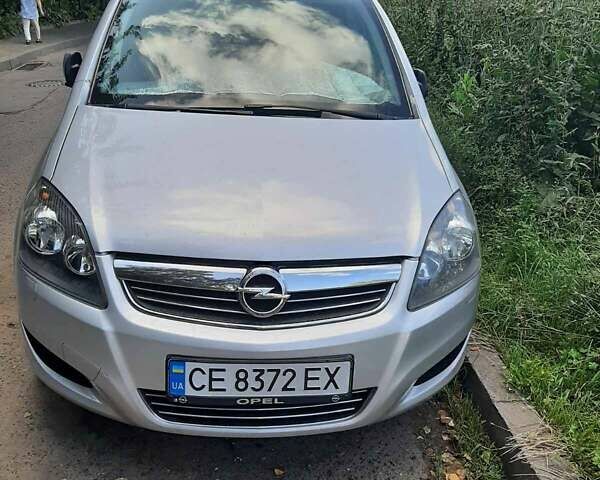 Серый Опель Зафира, объемом двигателя 1.7 л и пробегом 191 тыс. км за 8200 $, фото 1 на Automoto.ua