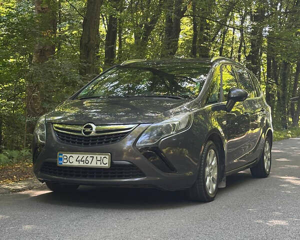 Опель Зафира 2015 в Львове на Automoto.ua Серый Опель Зафира, объемом двигателя 1.6 л и пробегом 198 тыс. км за 8900 $, фото 1 на Automoto.ua