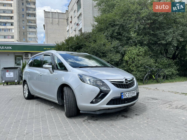Серый Опель Зафира, объемом двигателя 1.6 л и пробегом 210 тыс. км за 9500 $, фото 1 на Automoto.ua