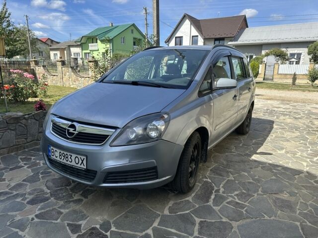 Сірий Опель Зафіра, об'ємом двигуна 1.9 л та пробігом 450 тис. км за 3699 $, фото 1 на Automoto.ua