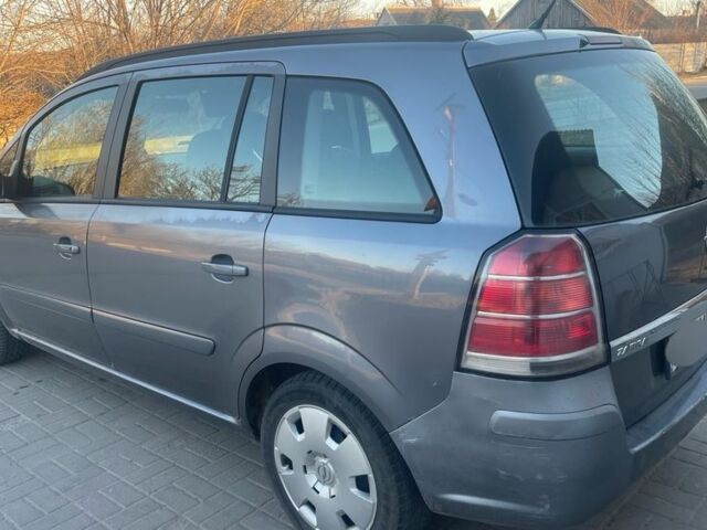 Сірий Опель Зафіра, об'ємом двигуна 1.9 л та пробігом 320 тис. км за 2600 $, фото 1 на Automoto.ua