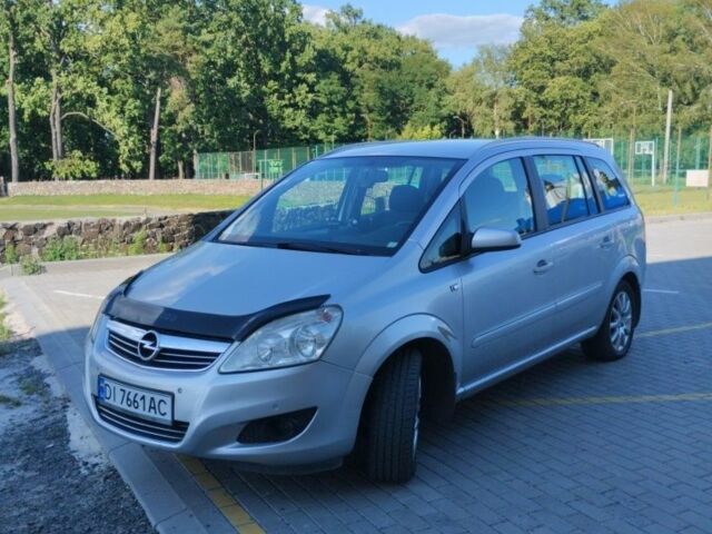 Сірий Опель Зафіра, об'ємом двигуна 1.8 л та пробігом 268 тис. км за 5716 $, фото 1 на Automoto.ua