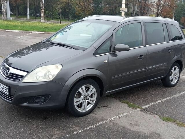 Сірий Опель Зафіра, об'ємом двигуна 1.6 л та пробігом 330 тис. км за 5500 $, фото 1 на Automoto.ua