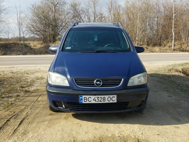 Синий Опель Зафира, объемом двигателя 2 л и пробегом 300 тыс. км за 2500 $, фото 1 на Automoto.ua
