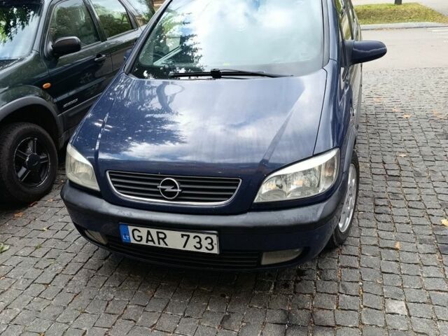 Синий Опель Зафира, объемом двигателя 2 л и пробегом 450 тыс. км за 1900 $, фото 1 на Automoto.ua