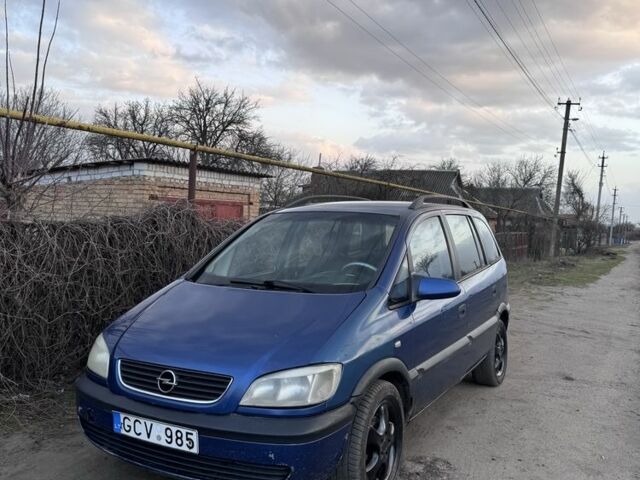 Синій Опель Зафіра, об'ємом двигуна 2 л та пробігом 308 тис. км за 1200 $, фото 1 на Automoto.ua