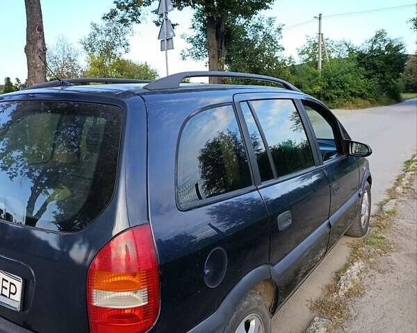 Синий Опель Зафира, объемом двигателя 1.99 л и пробегом 330 тыс. км за 3800 $, фото 1 на Automoto.ua