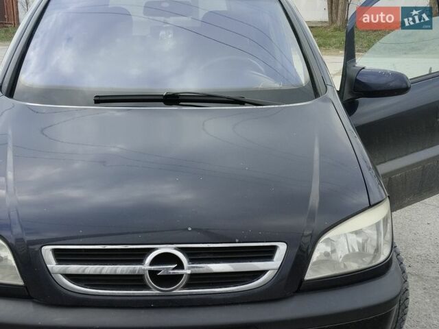 Синий Опель Зафира, объемом двигателя 2.2 л и пробегом 406 тыс. км за 3500 $, фото 1 на Automoto.ua