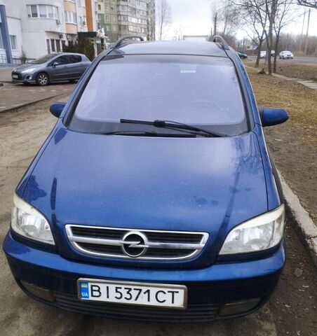 Синий Опель Зафира, объемом двигателя 2.2 л и пробегом 370 тыс. км за 2400 $, фото 1 на Automoto.ua