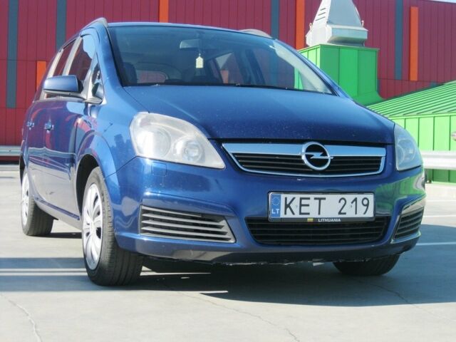 Синій Опель Зафіра, об'ємом двигуна 2.2 л та пробігом 230 тис. км за 3700 $, фото 1 на Automoto.ua