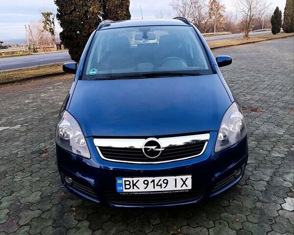 Синій Опель Зафіра, об'ємом двигуна 1.6 л та пробігом 166 тис. км за 5700 $, фото 1 на Automoto.ua