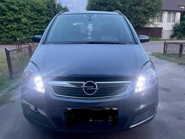Опель Зафира 2006 в Шумск на Automoto.ua Синий Опель Зафира, объемом двигателя 1.9 л и пробегом 285 тыс. км за 5800 $, фото 1 на Automoto.ua