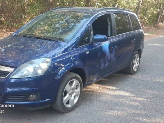 Синій Опель Зафіра, об'ємом двигуна 2.2 л та пробігом 260 тис. км за 5904 $, фото 1 на Automoto.ua