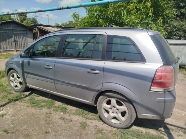 Синій Опель Зафіра, об'ємом двигуна 1.9 л та пробігом 290 тис. км за 3500 $, фото 1 на Automoto.ua