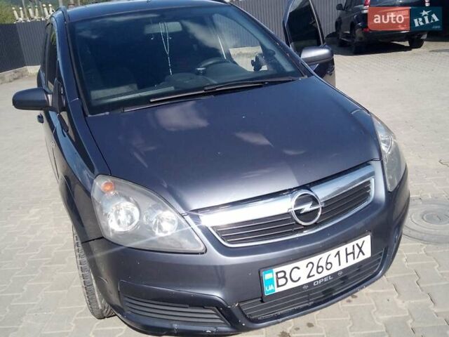 Синій Опель Зафіра, об'ємом двигуна 1.9 л та пробігом 299 тис. км за 5600 $, фото 1 на Automoto.ua