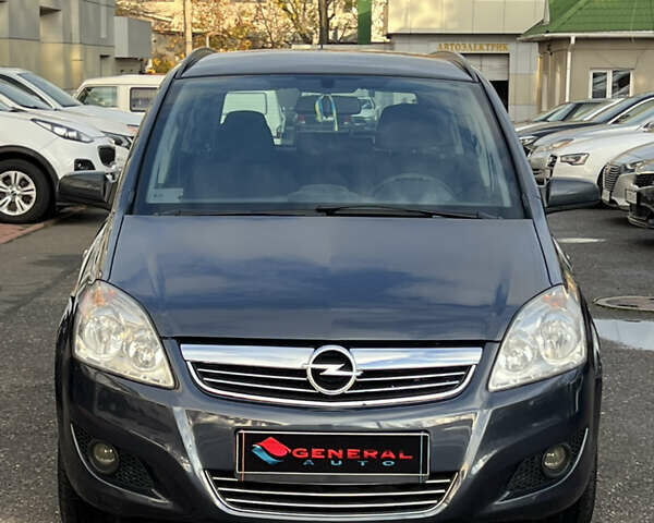 Синий Опель Зафира, объемом двигателя 1.8 л и пробегом 170 тыс. км за 6300 $, фото 1 на Automoto.ua