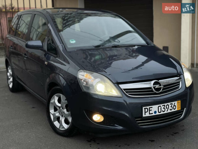 Синий Опель Зафира, объемом двигателя 1.6 л и пробегом 285 тыс. км за 6700 $, фото 1 на Automoto.ua