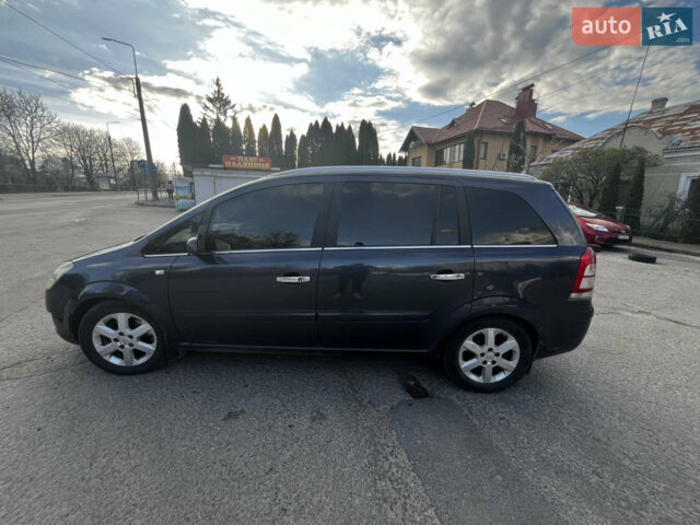 Синій Опель Зафіра, об'ємом двигуна 1.69 л та пробігом 285 тис. км за 5700 $, фото 1 на Automoto.ua