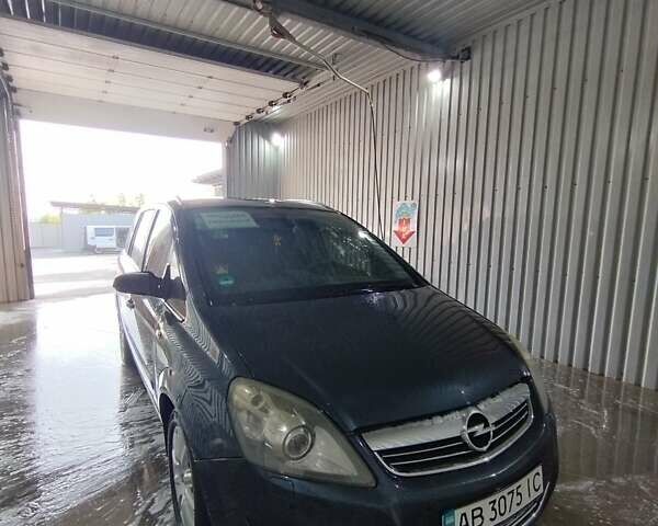 Синій Опель Зафіра, об'ємом двигуна 1.8 л та пробігом 217 тис. км за 5500 $, фото 1 на Automoto.ua