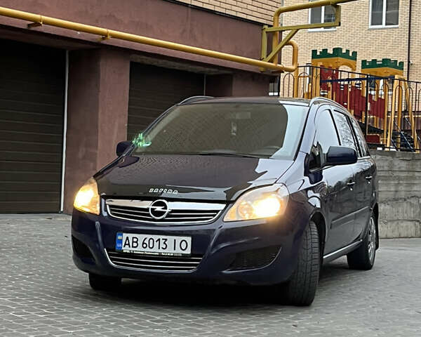 Синий Опель Зафира, объемом двигателя 1.6 л и пробегом 163 тыс. км за 6150 $, фото 1 на Automoto.ua