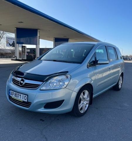 Синий Опель Зафира, объемом двигателя 1.7 л и пробегом 320 тыс. км за 5500 $, фото 1 на Automoto.ua