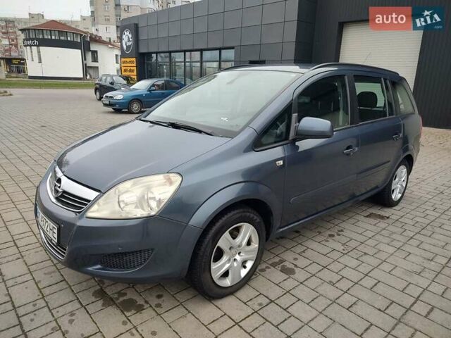 Синий Опель Зафира, объемом двигателя 1.7 л и пробегом 260 тыс. км за 6600 $, фото 1 на Automoto.ua