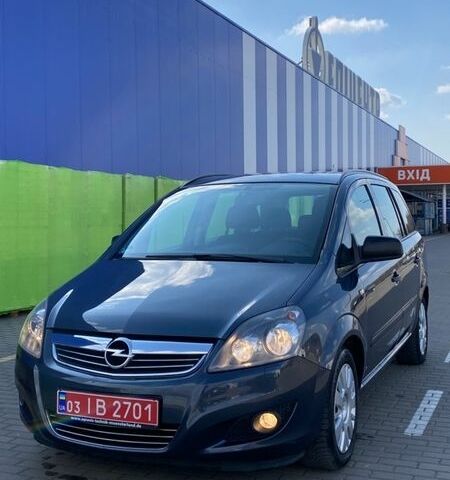 Синий Опель Зафира, объемом двигателя 1.8 л и пробегом 217 тыс. км за 6600 $, фото 1 на Automoto.ua