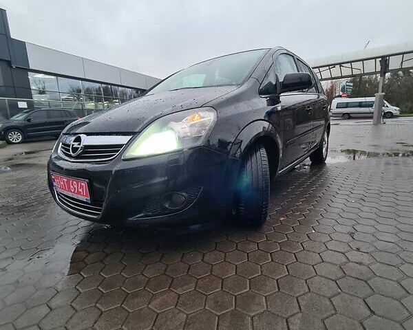 Синий Опель Зафира, объемом двигателя 1.8 л и пробегом 196 тыс. км за 7200 $, фото 1 на Automoto.ua