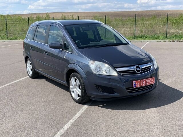Синій Опель Зафіра, об'ємом двигуна 1.8 л та пробігом 250 тис. км за 6226 $, фото 1 на Automoto.ua