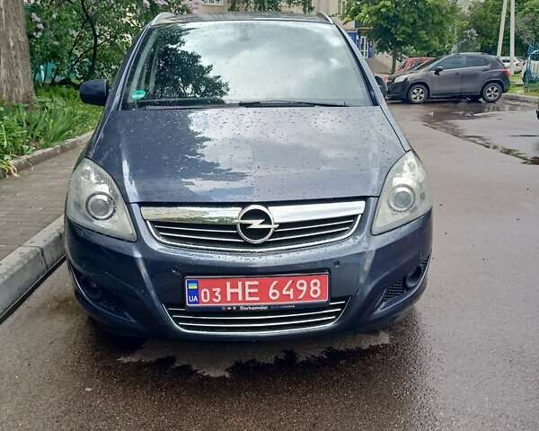 Синий Опель Зафира, объемом двигателя 1.8 л и пробегом 205 тыс. км за 7450 $, фото 1 на Automoto.ua