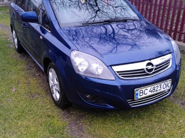 Синий Опель Зафира, объемом двигателя 1.7 л и пробегом 251 тыс. км за 7050 $, фото 1 на Automoto.ua