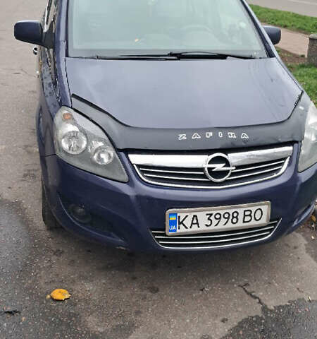 Синий Опель Зафира, объемом двигателя 1.69 л и пробегом 338 тыс. км за 7500 $, фото 1 на Automoto.ua