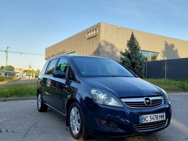 Синий Опель Зафира, объемом двигателя 1.69 л и пробегом 247 тыс. км за 7000 $, фото 1 на Automoto.ua