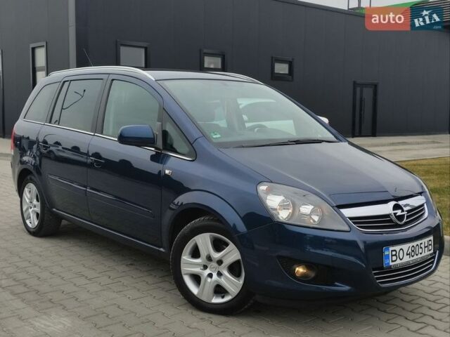 Синій Опель Зафіра, об'ємом двигуна 1.6 л та пробігом 141 тис. км за 7899 $, фото 1 на Automoto.ua