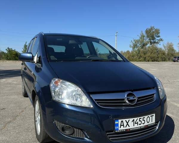 Синій Опель Зафіра, об'ємом двигуна 1.7 л та пробігом 253 тис. км за 7200 $, фото 1 на Automoto.ua