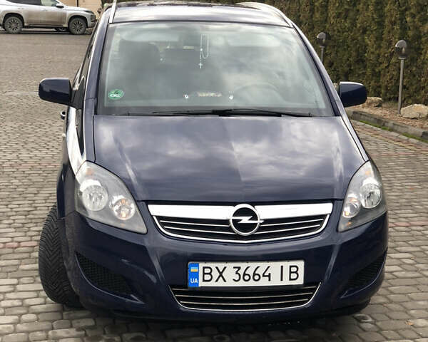 Синий Опель Зафира, объемом двигателя 1.69 л и пробегом 270 тыс. км за 7700 $, фото 1 на Automoto.ua