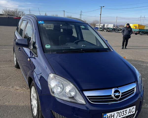 Синий Опель Зафира, объемом двигателя 1.6 л и пробегом 192 тыс. км за 7250 $, фото 1 на Automoto.ua