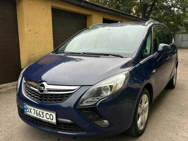 Синий Опель Зафира, объемом двигателя 2 л и пробегом 246 тыс. км за 7500 $, фото 1 на Automoto.ua