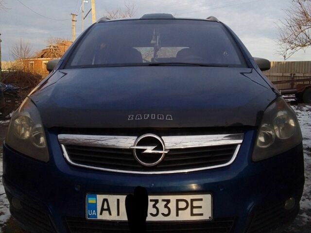 Синий Опель Зафира, объемом двигателя 1.9 л и пробегом 358 тыс. км за 5800 $, фото 1 на Automoto.ua